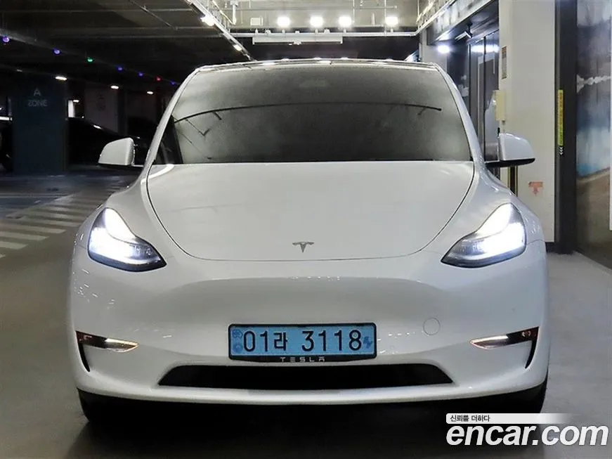 Tesla Model Y — фото 2