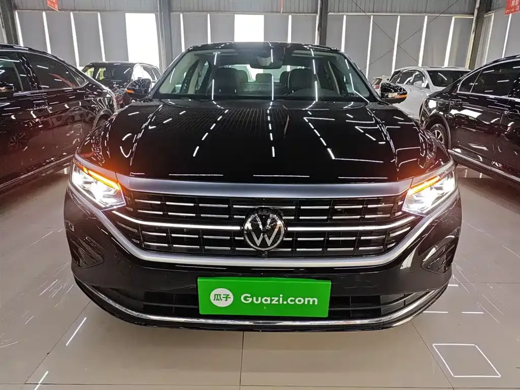 Volkswagen Passat — фото 3