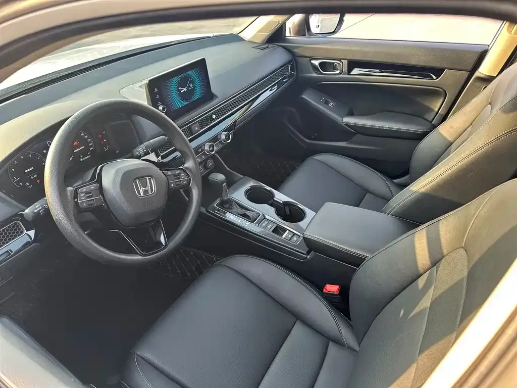 Honda Civic — фото 4