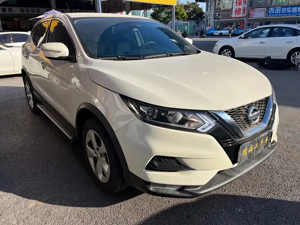 Nissan Qashqai — фото 3