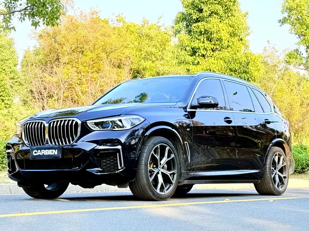 BMW X5 — фото 1