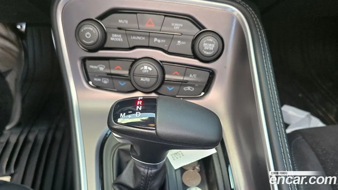 Dodge Challenger — фото 9