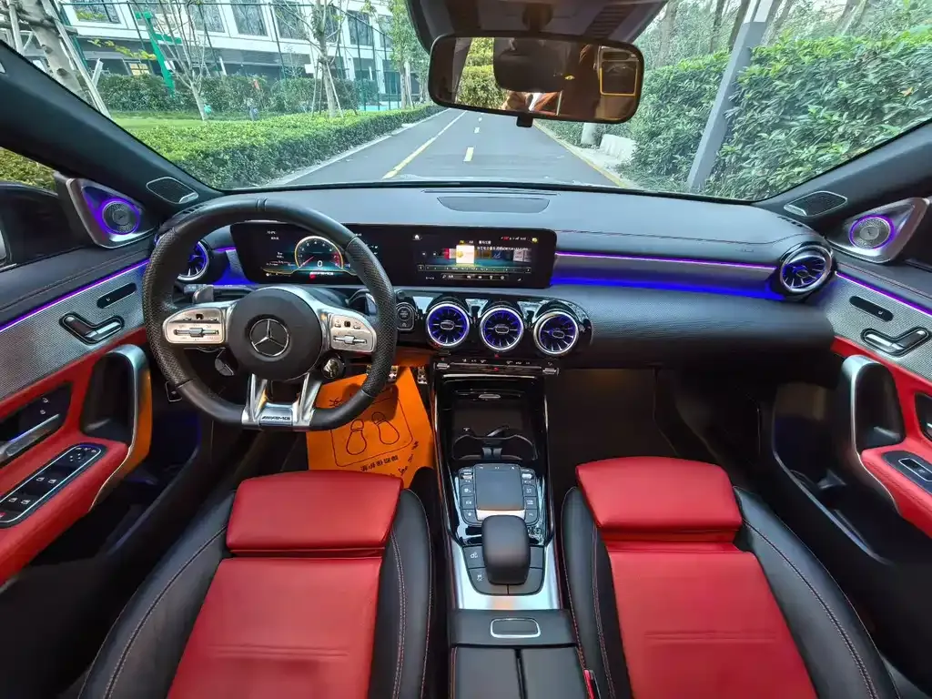 Mercedes-Benz A-Class AMG — фото 5
