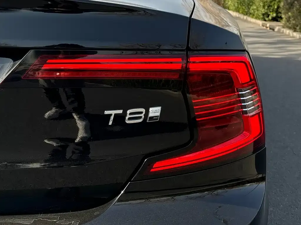Volvo S90 PHEV — фото 7