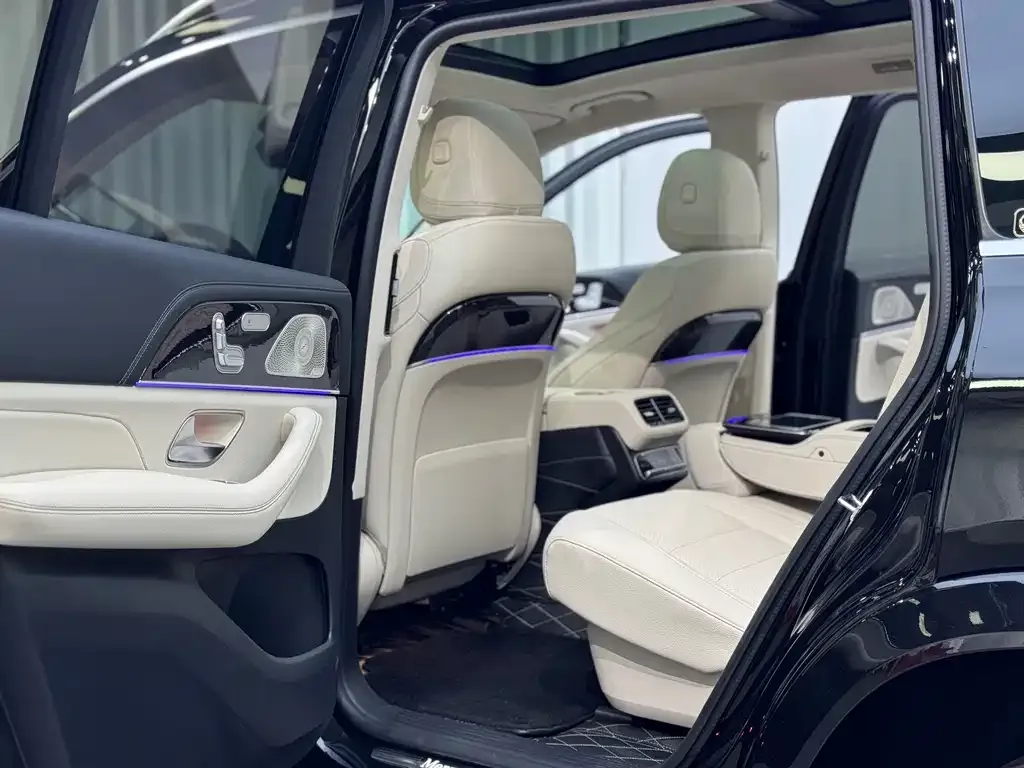Mercedes-Benz GLS — фото 5