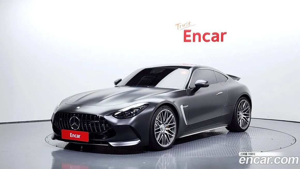 Mercedes-Benz AMG GT — фото 1