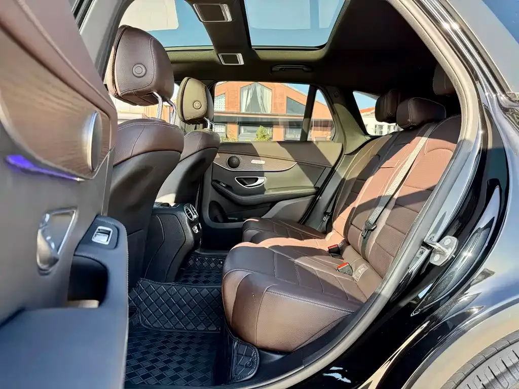 Mercedes-Benz GLC — фото 10