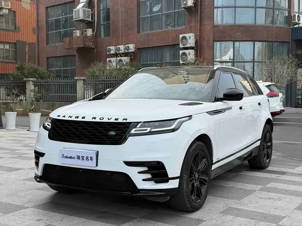 Land Rover Velar — фото 1