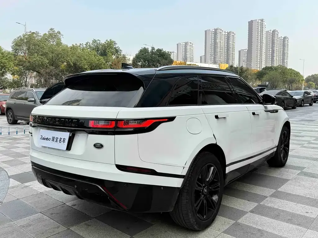 Land Rover Velar — фото 6