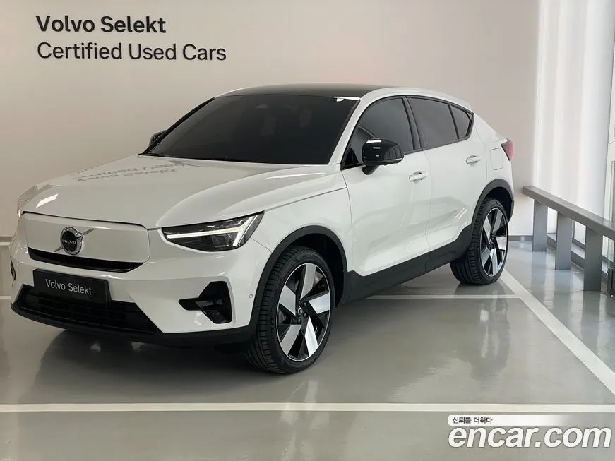 Volvo C40 — фото 1