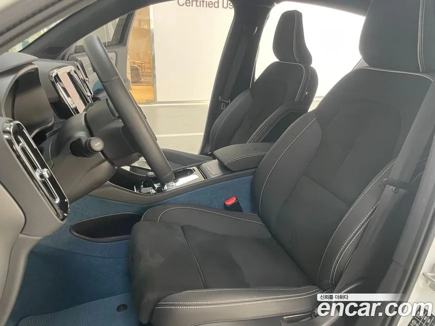 Volvo C40 — фото 10
