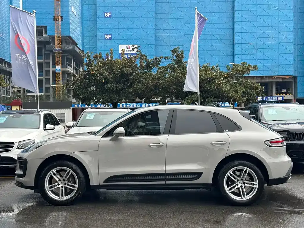 Porsche Macan — фото 4