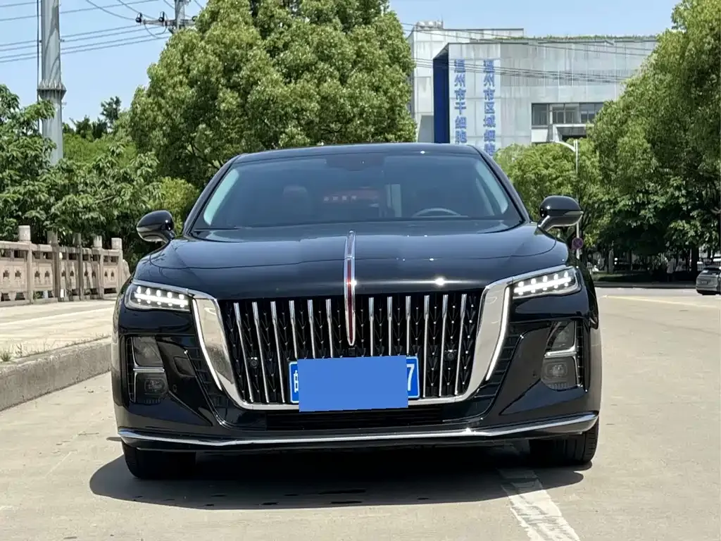 Hongqi H5 — фото 2