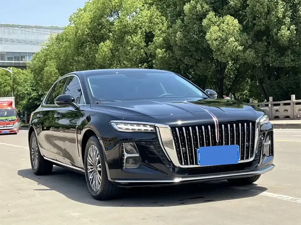 Hongqi H5 — фото 3