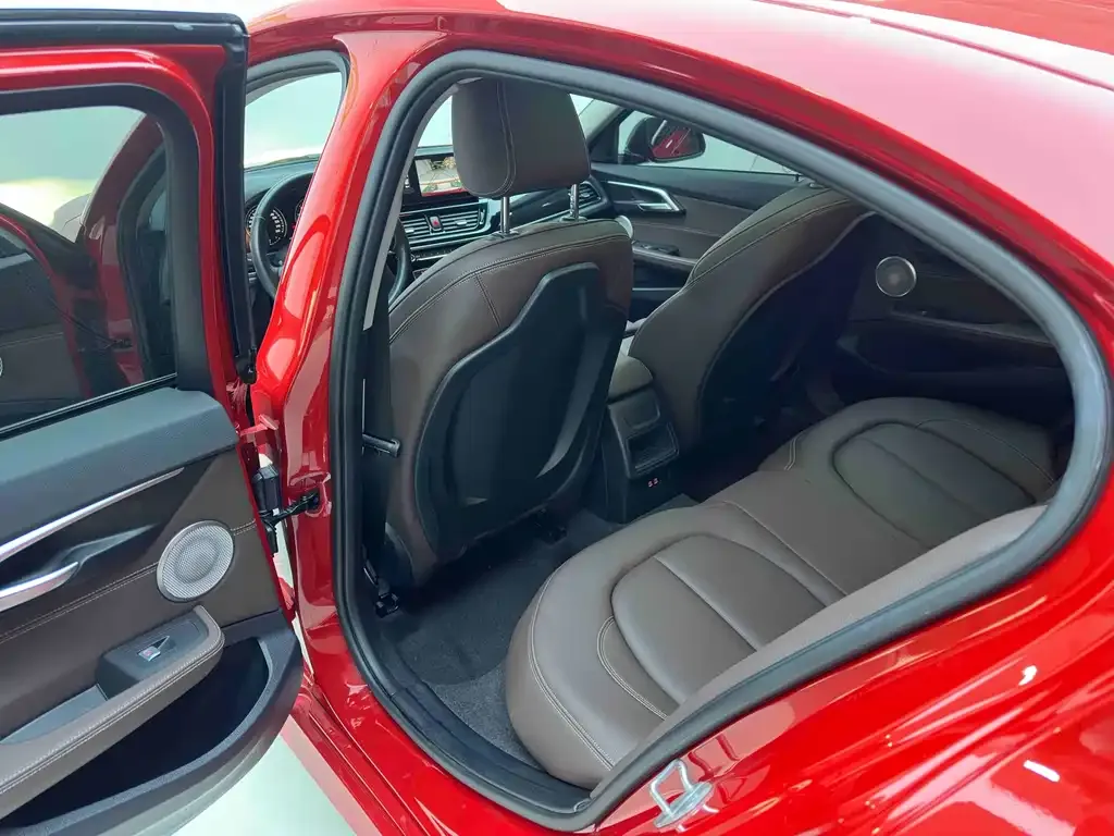 BMW 1 Series — фото 10