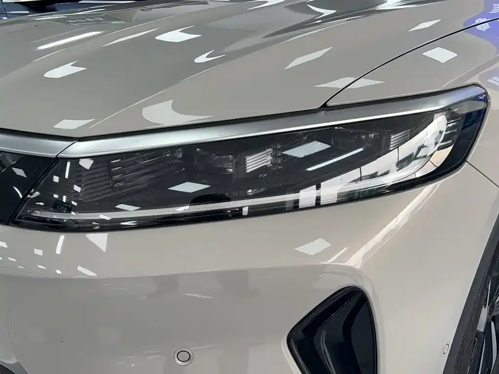 BYD Seal 05 DM-i — фото 3