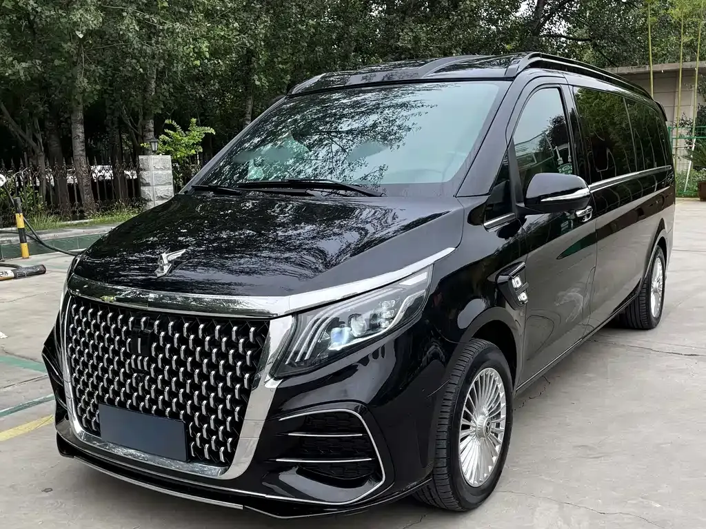 Mercedes-Benz Vito — фото 1