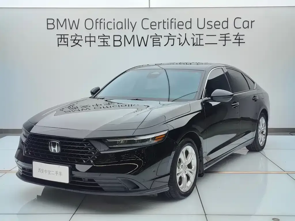 Honda Accord — фото 1