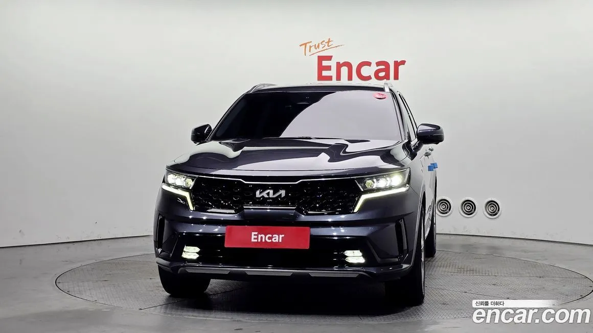 Kia Sorento — фото 3