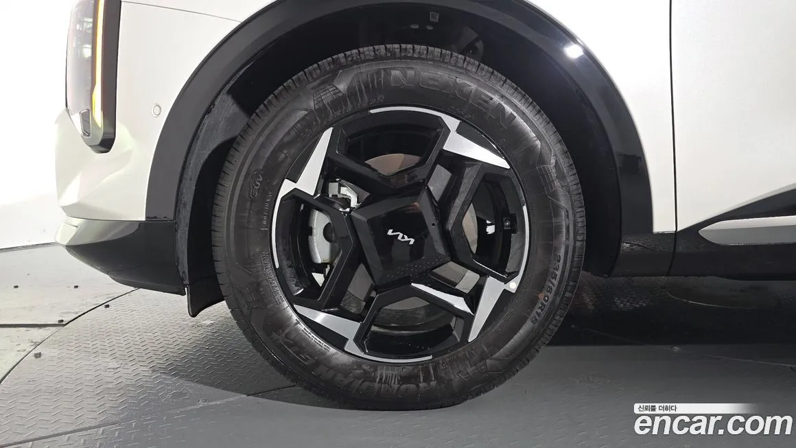 Kia Sportage — фото 5