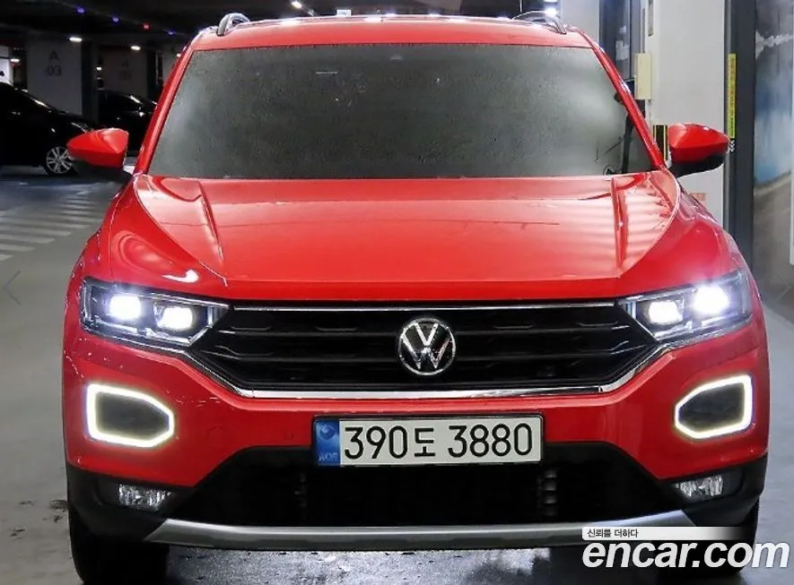 Volkswagen T-Roc — фото 2