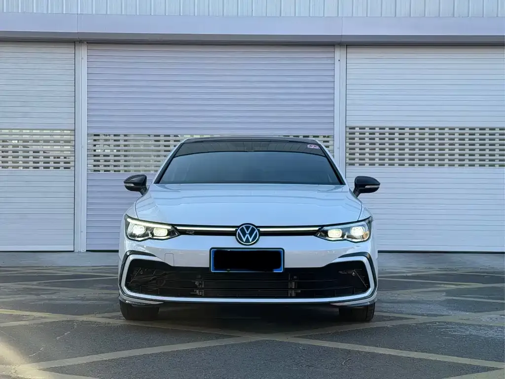 Volkswagen Golf — фото 2