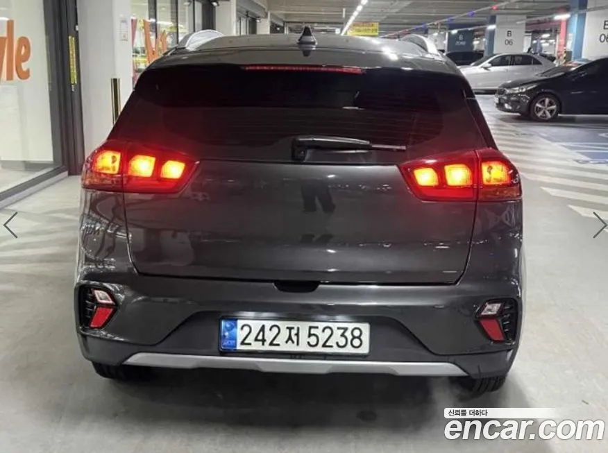 Kia Niro — фото 5