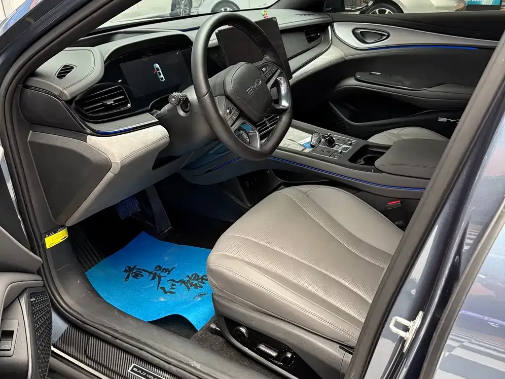 BYD Seal 07 DM-i — фото 7