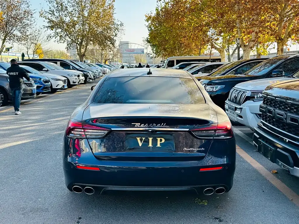 Maserati Quattroporte — фото 4