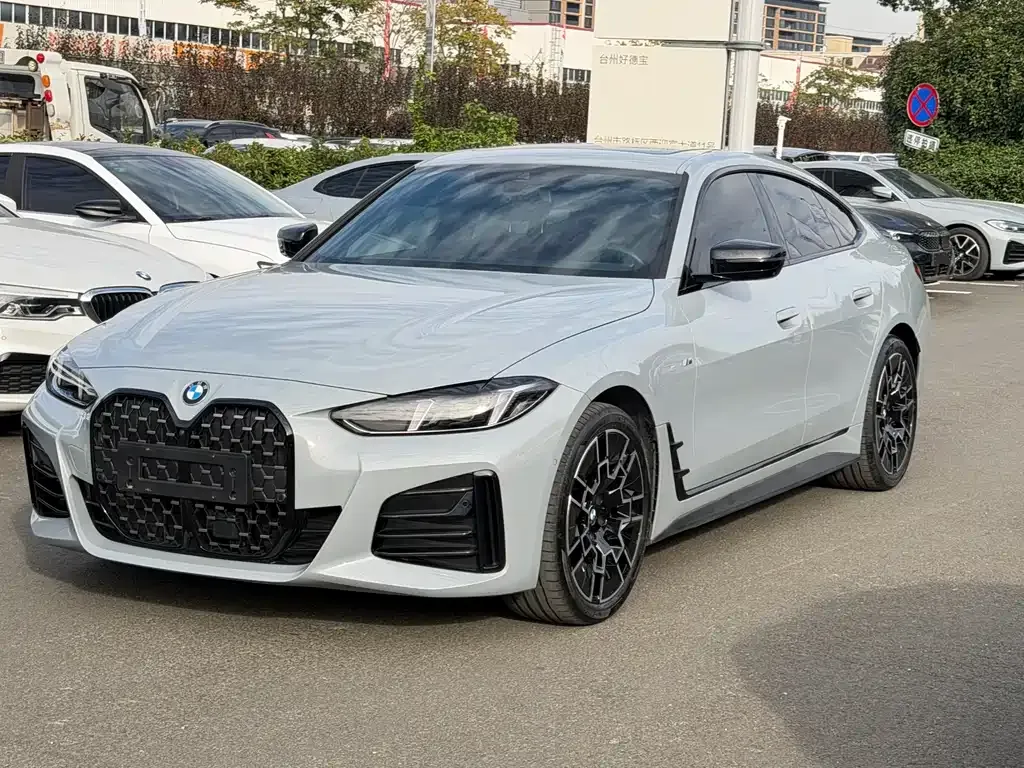 BMW 4 Series — фото 1