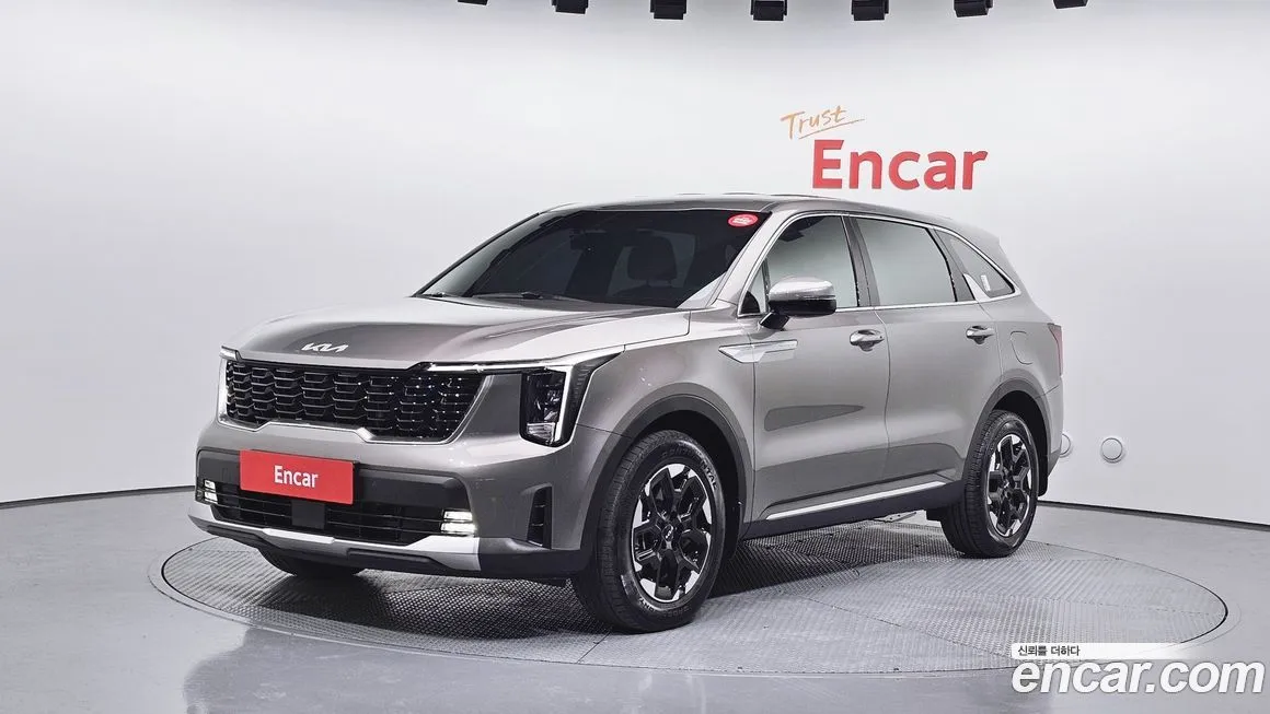 Kia Sorento — фото 1