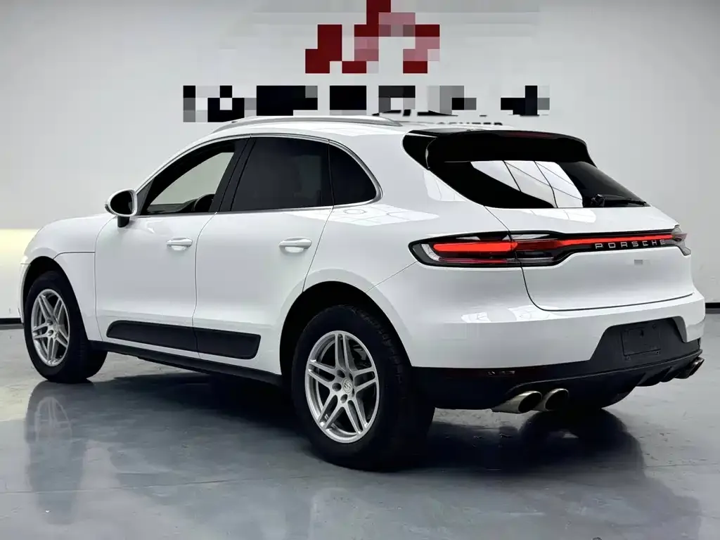 Porsche Macan — фото 9