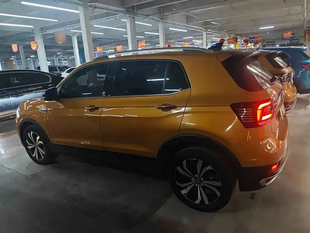 Volkswagen T-Cross — фото 5