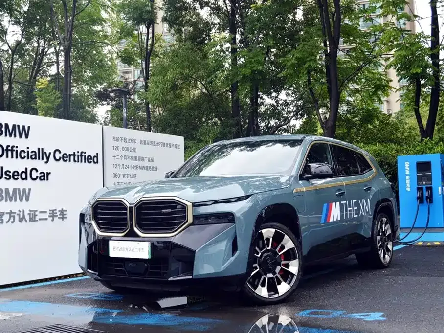 BMW XM — фото 2