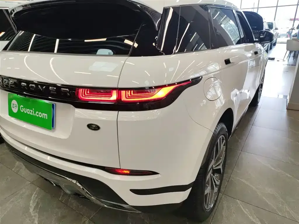 Land Rover Evoque — фото 8