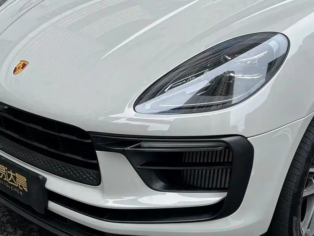 Porsche Macan — фото 6