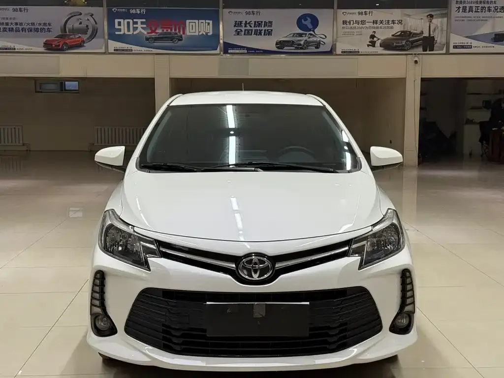 Toyota Vios — фото 2