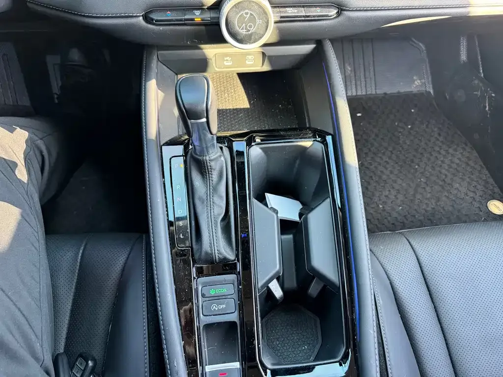 Honda Accord — фото 10