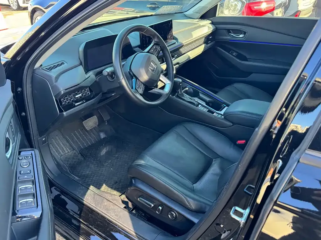 Honda Accord — фото 3