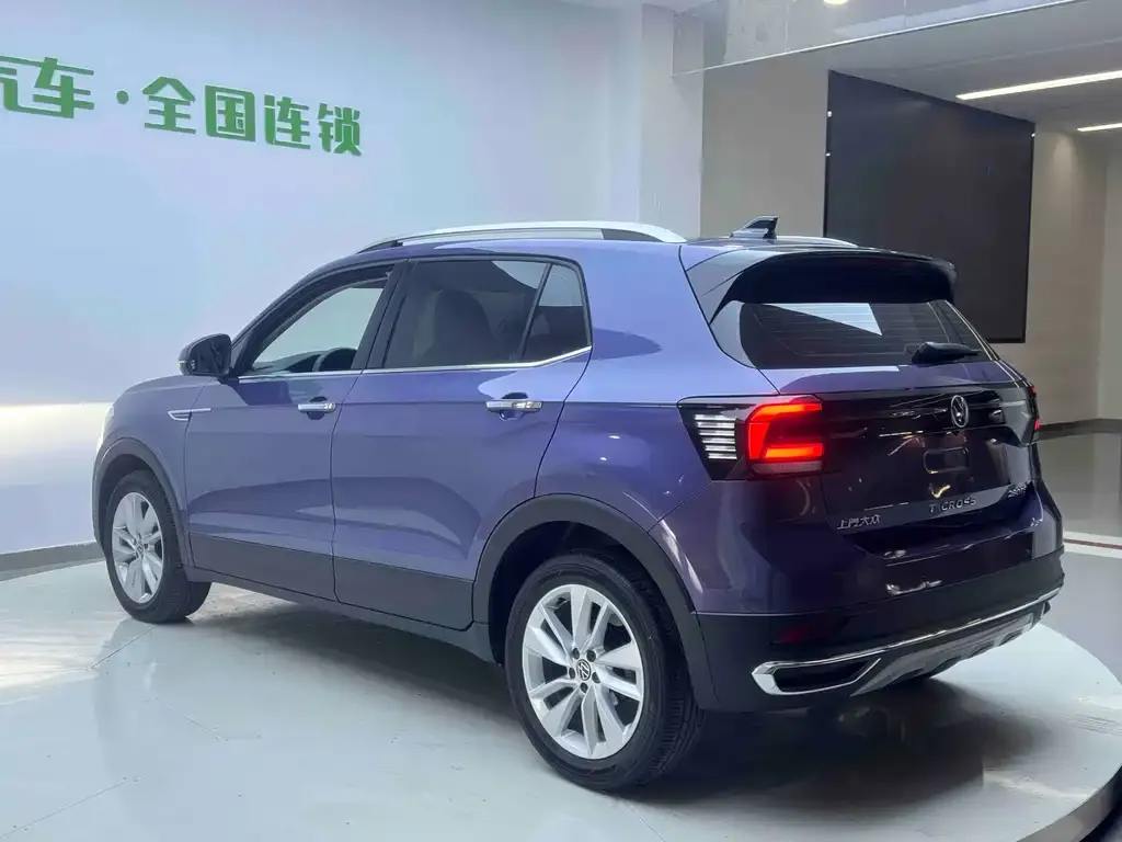Volkswagen T-Cross — фото 4