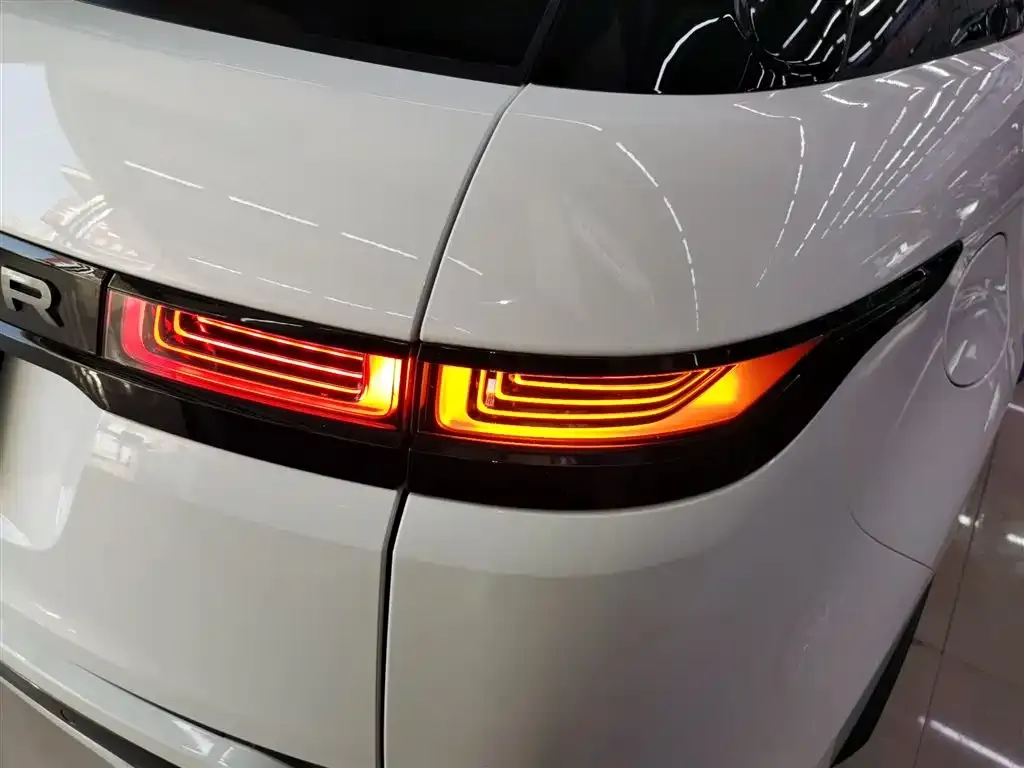 Land Rover Evoque — фото 8