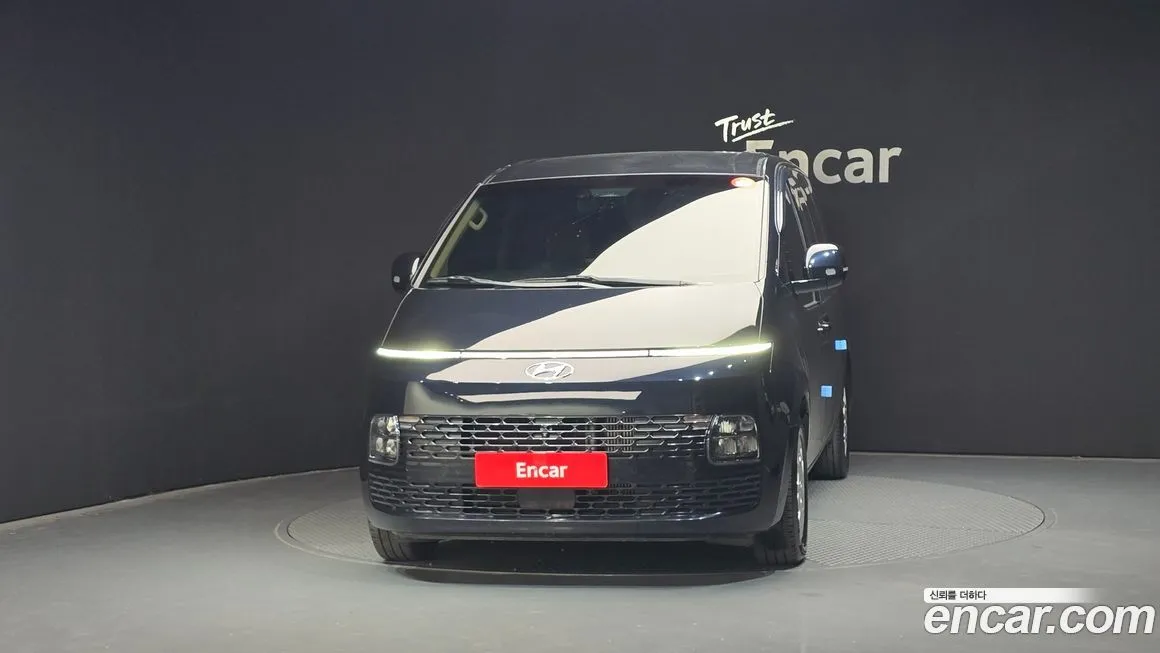 Hyundai Staria — фото 3