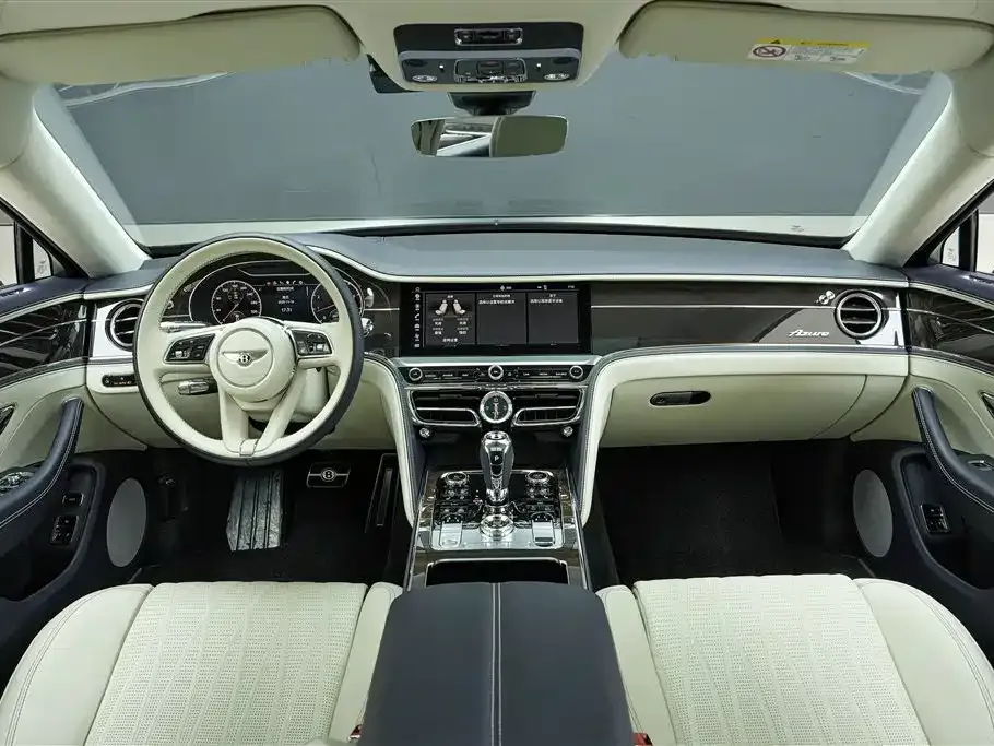 Bentley Flying Spur — фото 6