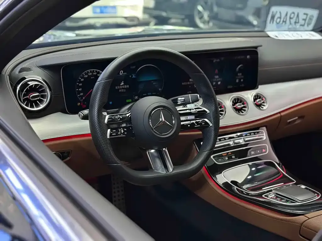 Mercedes-Benz E-Class (Import) — фото 4