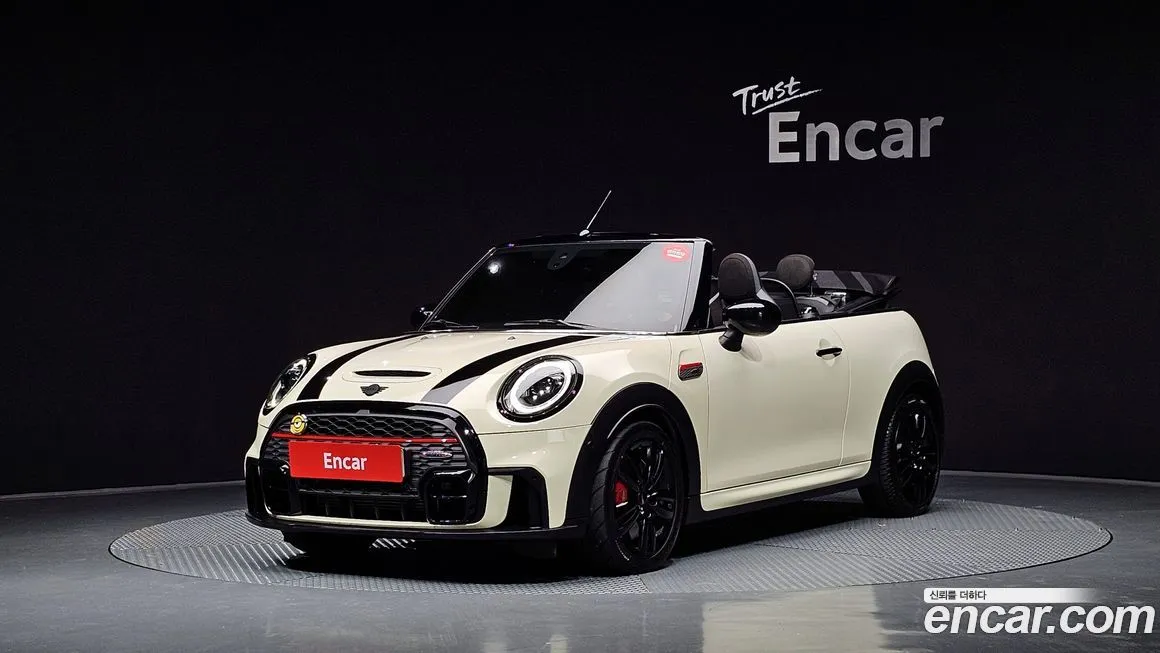 Mini Cooper Convertible — фото 1