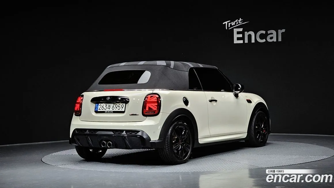 Mini Cooper Convertible — фото 2