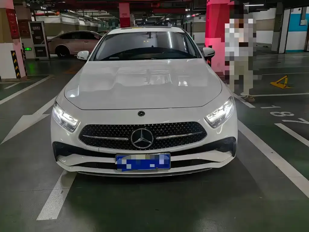 Mercedes-Benz CLS — фото 2