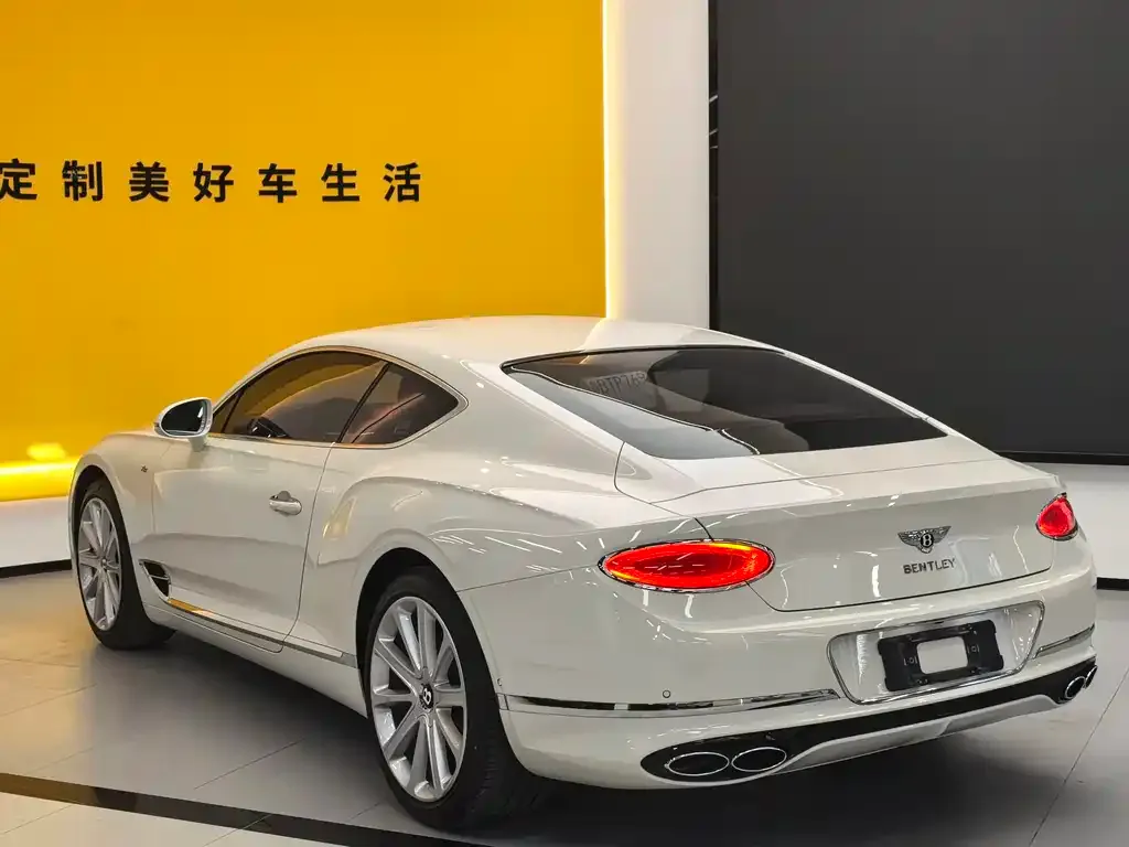 Bentley Continental — фото 5