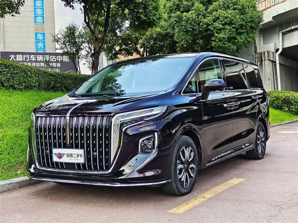 Hongqi HQ9 — фото 1