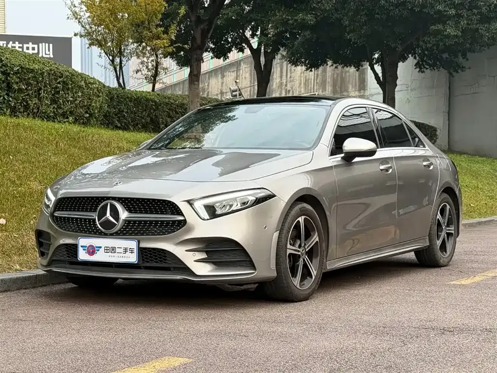 Mercedes-Benz A-Class — фото 1